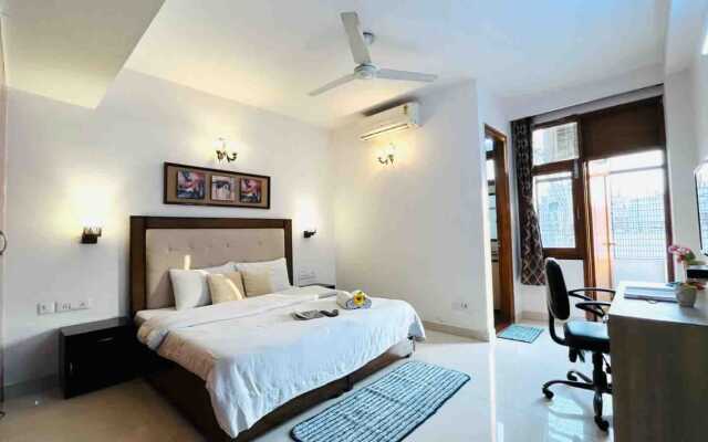 BluO Classic 1BHK - Defence Colony Market