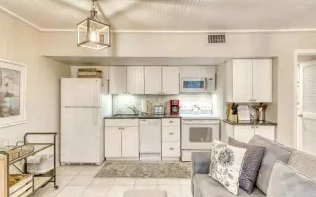 4250 Mariner's Watch Villa