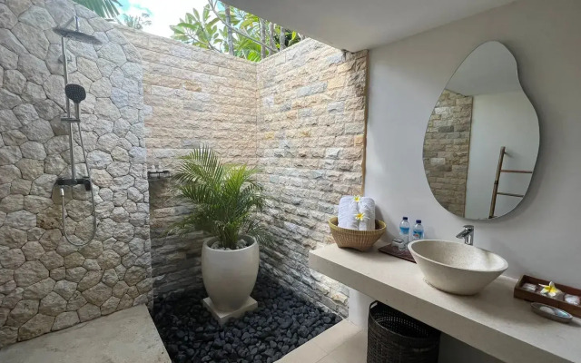 Living Asia Resort & Spa