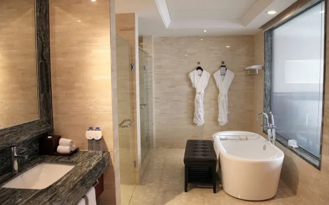 DoubleTree by Hilton Hotel Wuxi