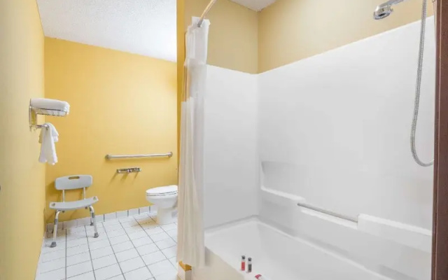 Microtel Inn and Suites Riverside