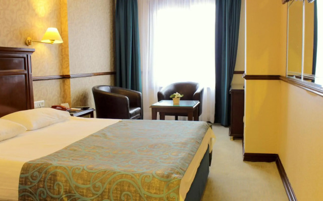 Topkapi Inter Istanbul Hotel