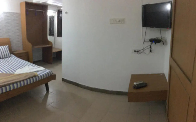 New Victory Mansion & Lodging by OYO Rooms