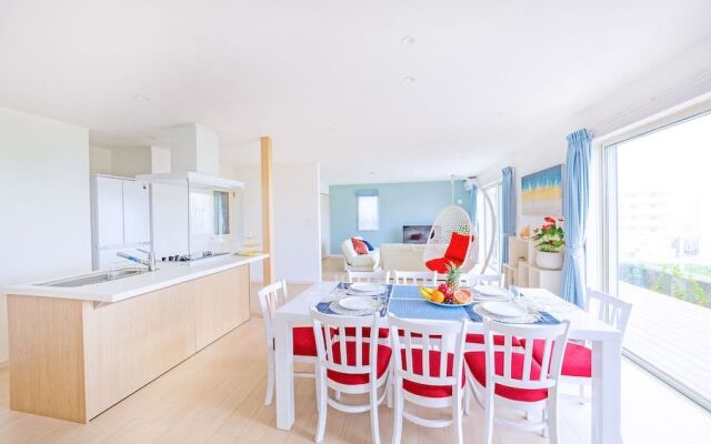 Villa Amalfi Palm Springs Miyakojima Resort