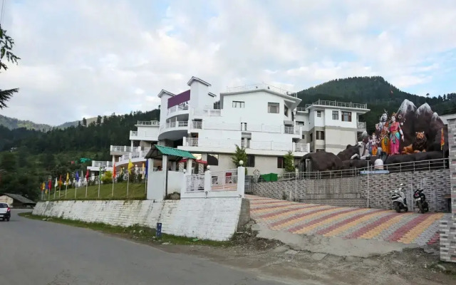 Yugrishi Anandam Aawas