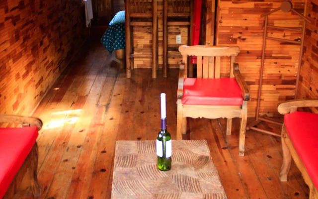 Los Vagones Cabañas Restaurante Bar