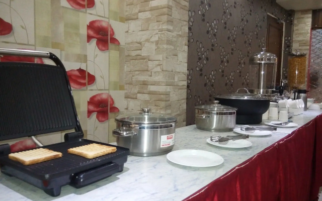 Hotel Eastern Plaza