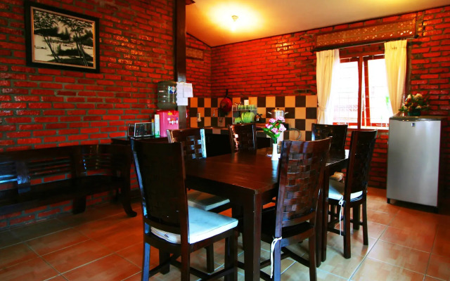 Jambuluwuk Convention Hall & Resort Puncak