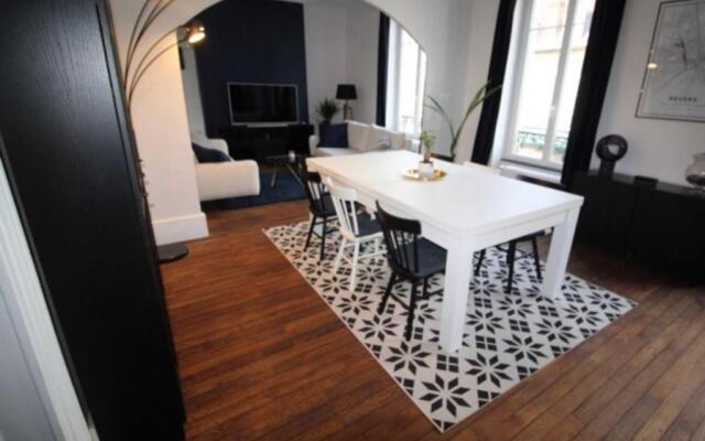 Appartement de charme en plein coeur de Nevers