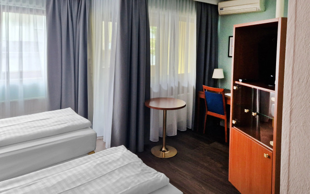 Garner Hotel Stuttgart City Centre by IHG