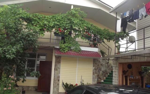 Guest House Solnyshko