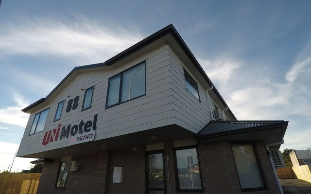 Uni Motel