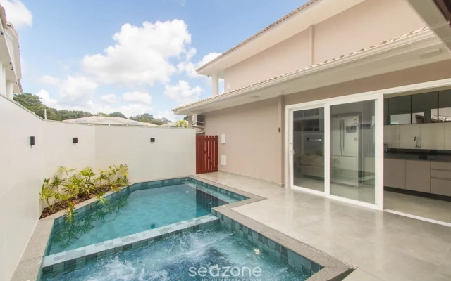 Houses in Condominium Near Pitinga Beach - MGI