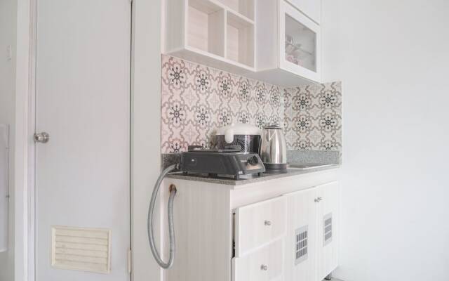 Cozy And Well Designed 2Br At Green Pramuka City Apartment