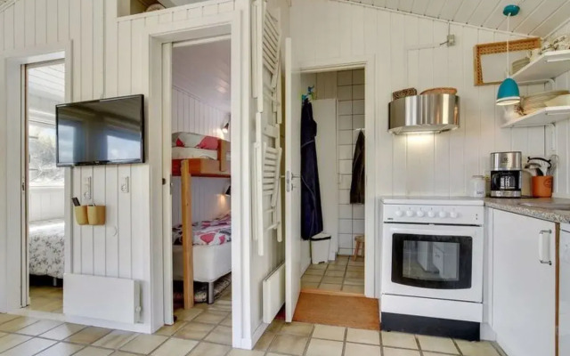 "Stanislaw" - 10m from the sea in NW Jutland