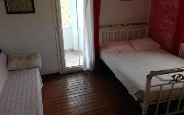 Tom's House