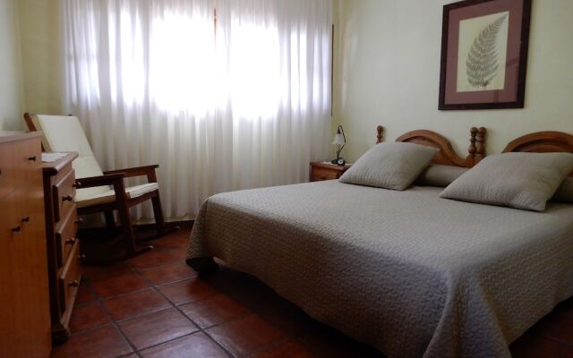 Casas Rurales Los Almendreros