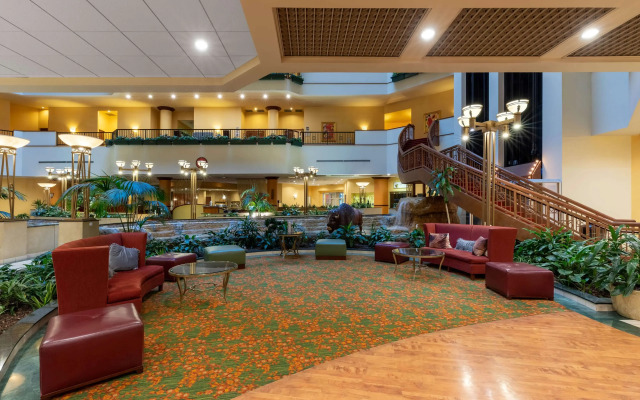 Wyndham Grand Oklahoma City Downtown
