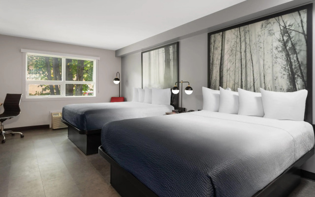 Super 8 by Wyndham Sault Ste Marie On