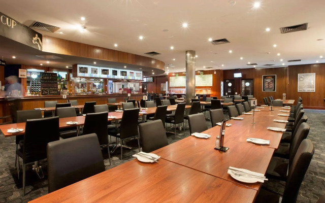 Nightcap at Playford Tavern