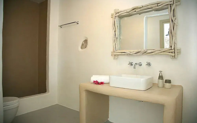 Irida Vacation Suites
