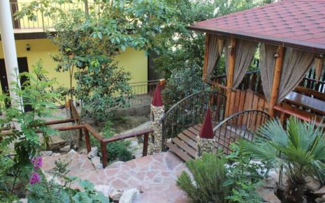 Guest House Pravoslavnaya Ulitsa 48A