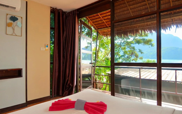 Phi Phi Sea Sky Resort