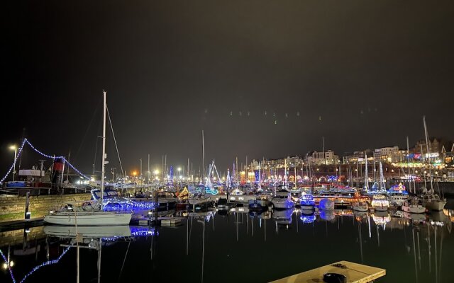 Beautiful Apartment on Ramsgate Sea-front