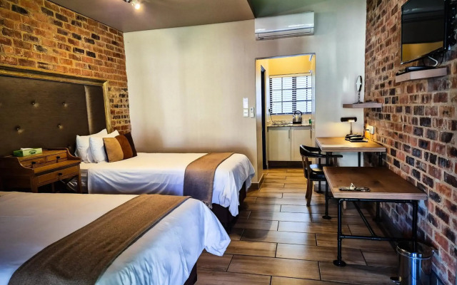 Three Rivers Lodge and Villas
