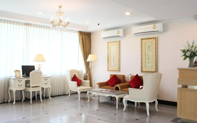 Romance Hotel Srinakarin