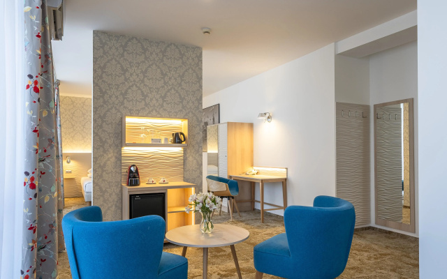 Metropol Hotel