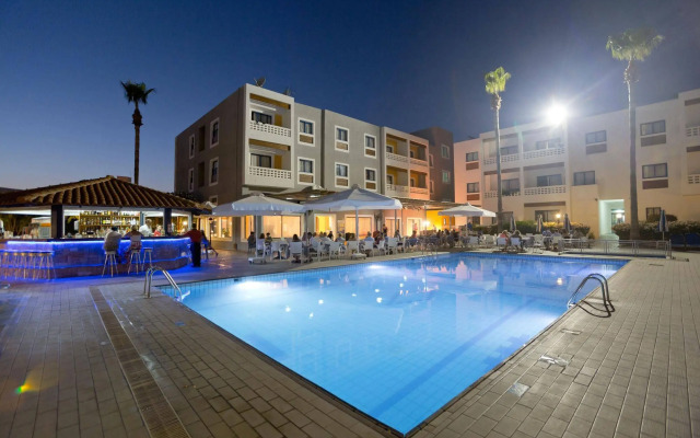 Kefalos - Damon Hotel Apartments