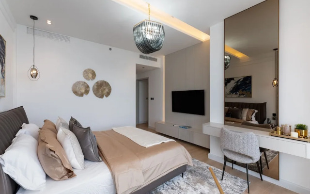 Premium 2BR Emaar Beachfront w Beach Access