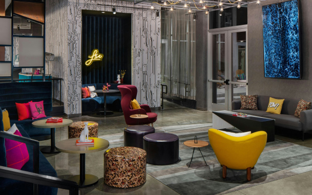 Aloft Houston Shenandoah