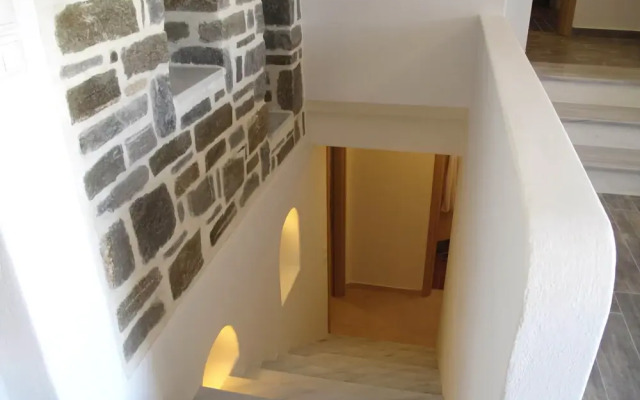 Drios Seaside Villas