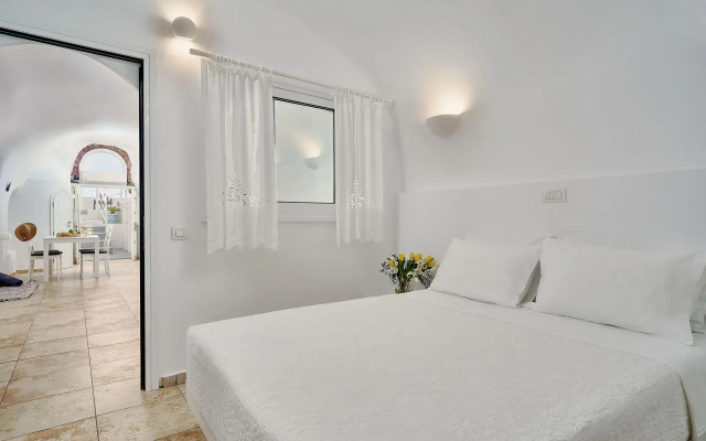 Santorini Mansion at Imerovigli