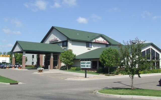 AmericInn Hotel & Suites Mounds View