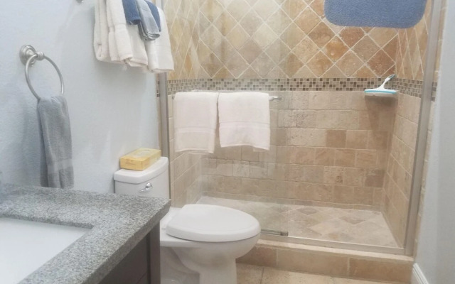 Vistalmar Two Bedroom Deluxe Apartment