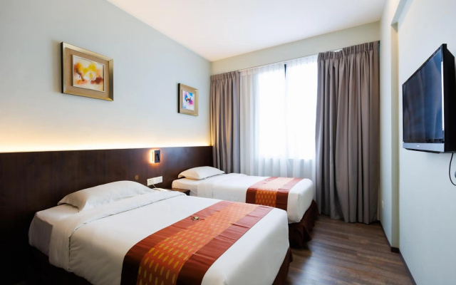 56 Hotel - Image 4
