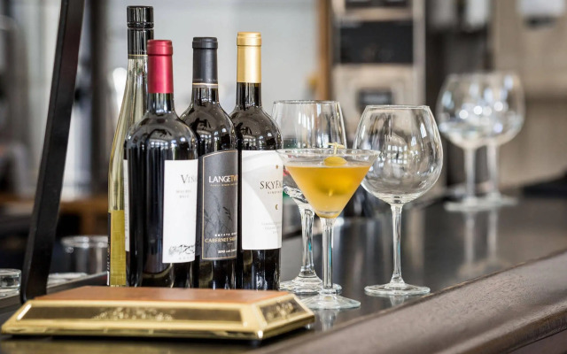 Park Plaza Hotel Seguin