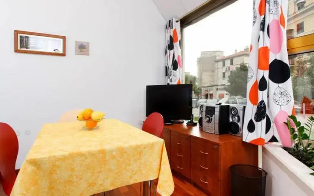 Studio Deni