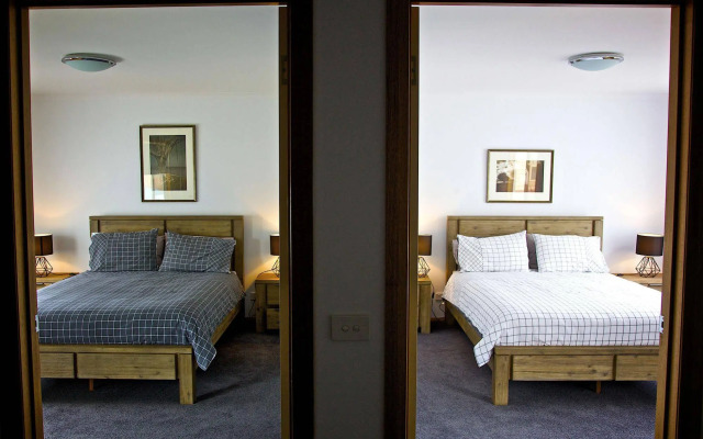 Penguin Beachfront Apartments