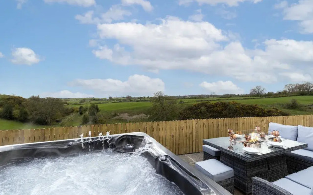 HC Property - The Hideaway at Watergate Eye