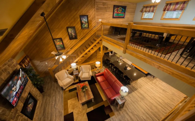 Splash Mountain Lodge