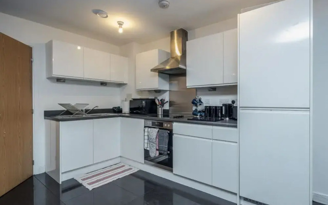 Beautiful 3-bed Apartment in Romford