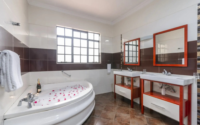 Fair Acres Boutique Hotel