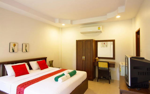 The Green Beach Resort