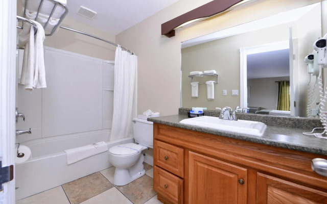 Canadas Best Value Inn & Suites Charlottetown