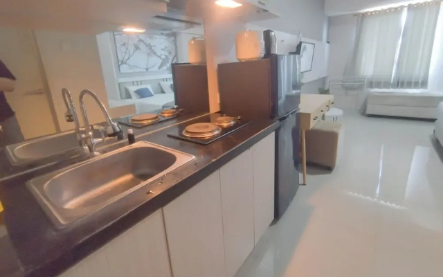 Spacious And Modern Studio At Tanglin Supermall Mansion Apartment
