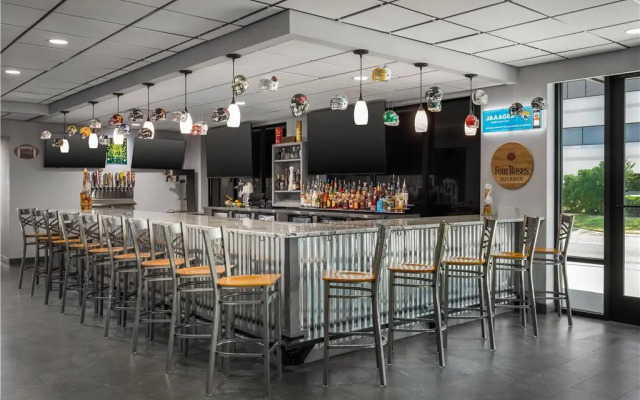 Home2 Suites By Hilton Jacksonville Downtown